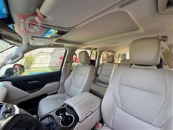 تۆیۆتا لاند کروزەر